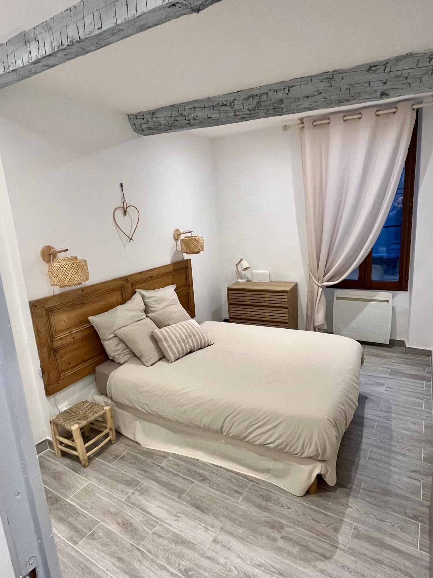Apartment T2 Centre Village